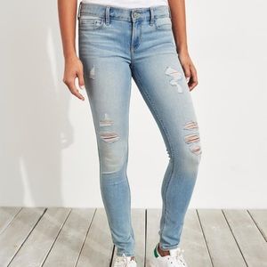 Low rise skinny jeans